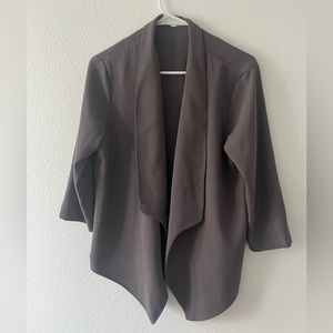 Le Lis Open Front Blazer